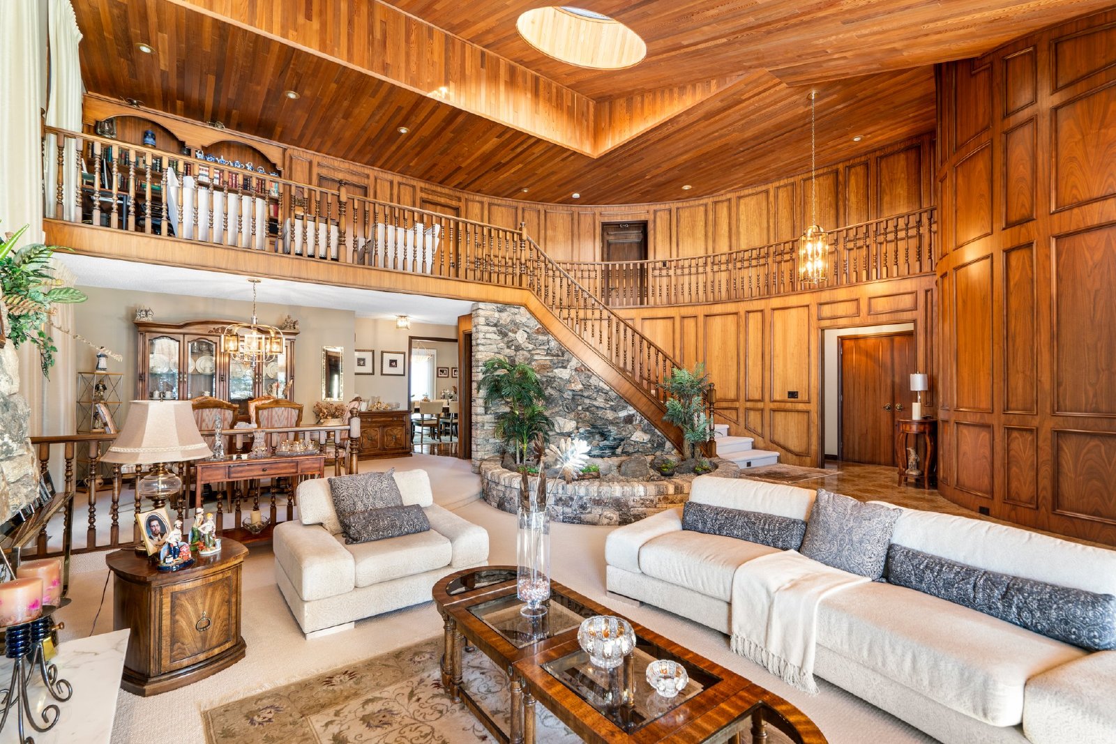 836 Edgemont Rd NW - - property image