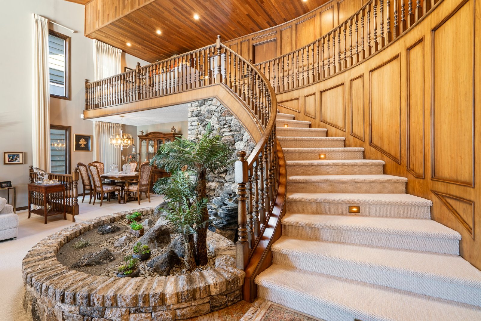 836 Edgemont Rd NW - - property image