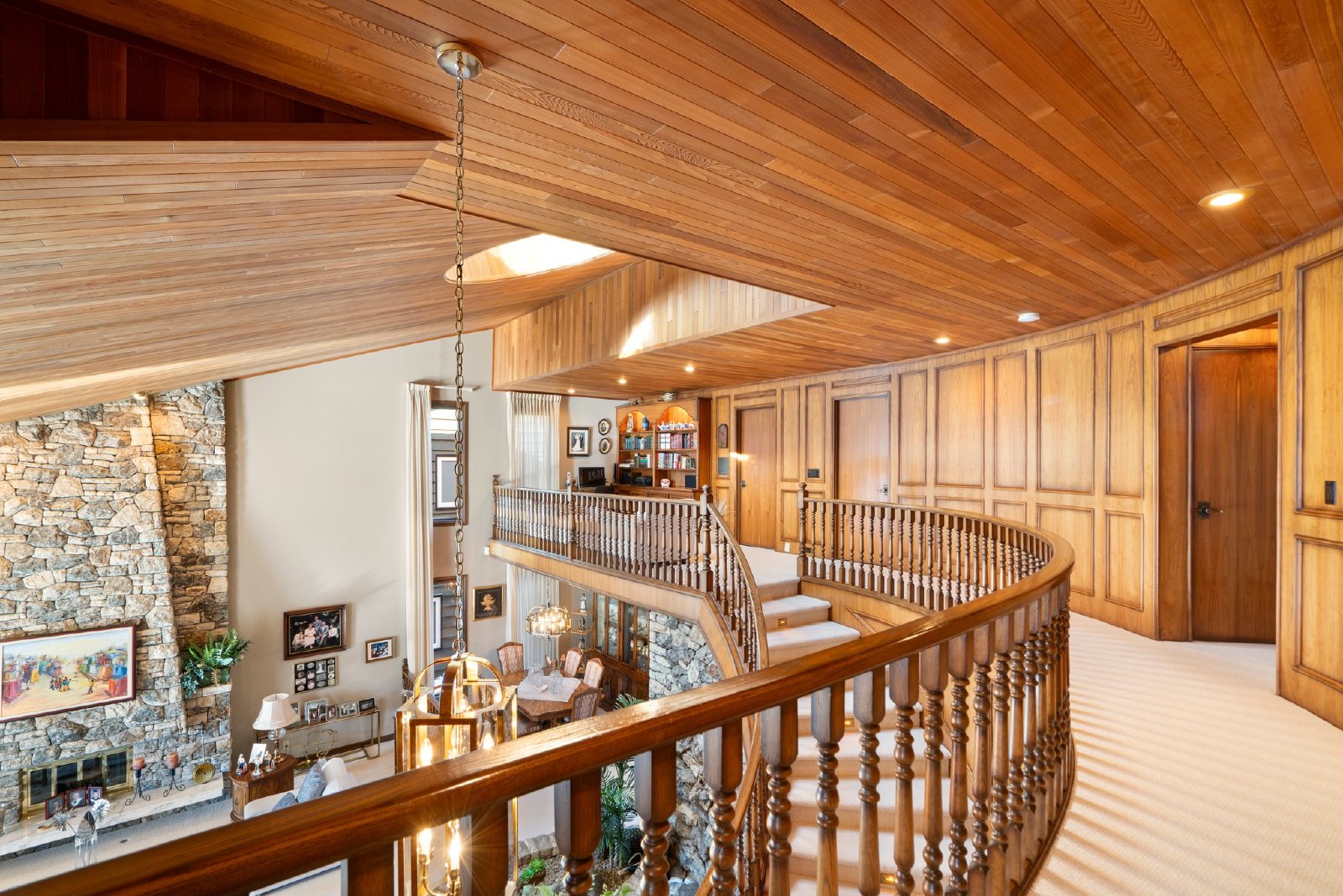 836 Edgemont Rd NW - - property image