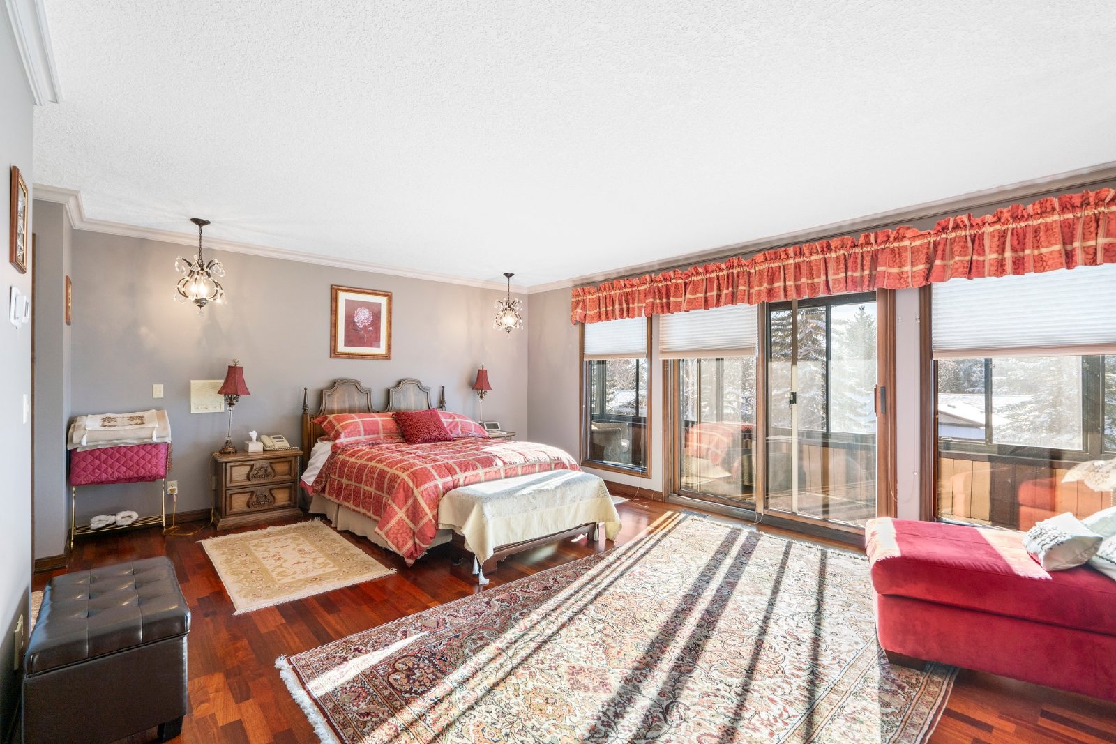 836 Edgemont Rd NW - - property image