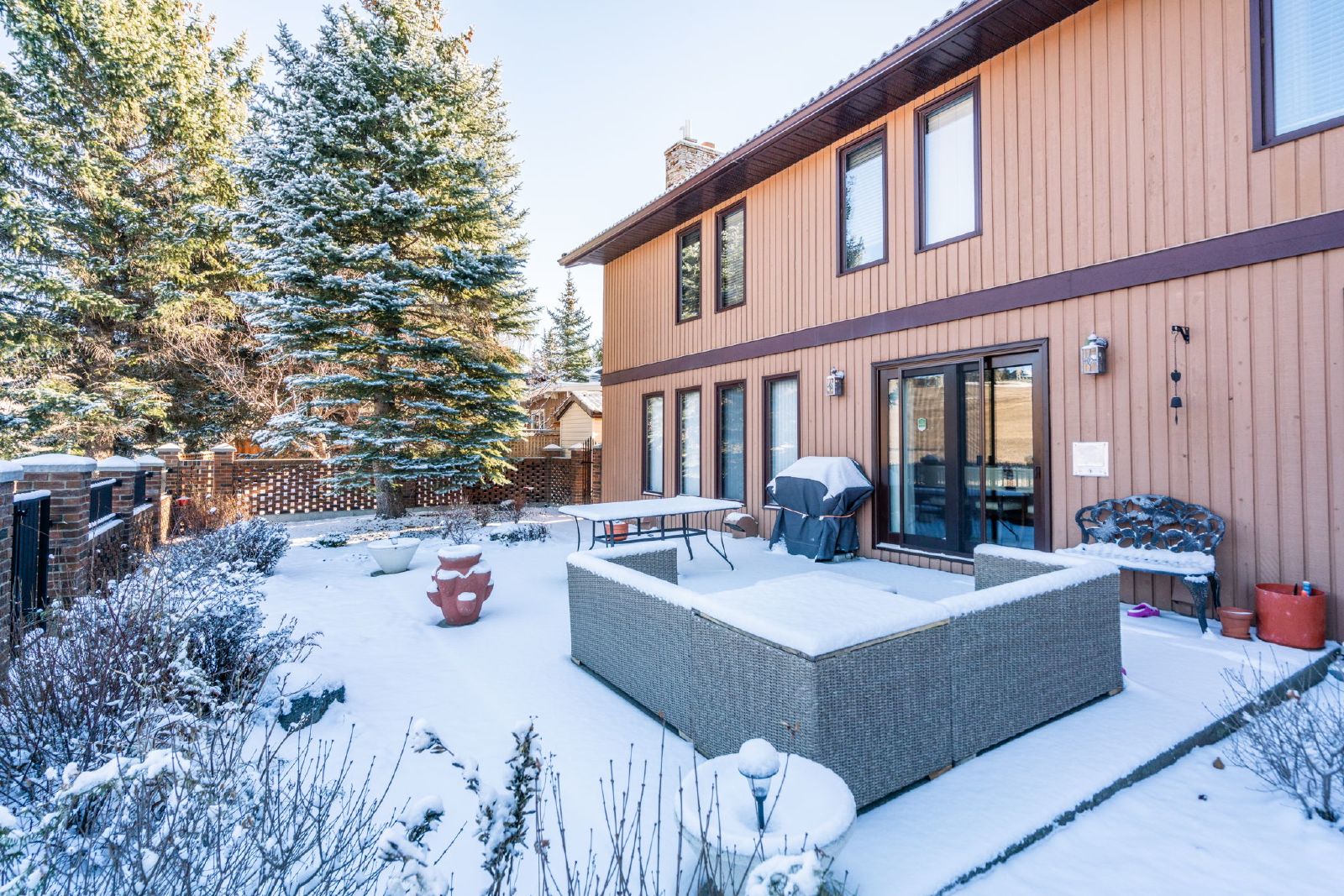 836 Edgemont Rd NW - - property image