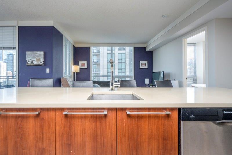 704, 1118 - 12 Avenue SW - 1 property image