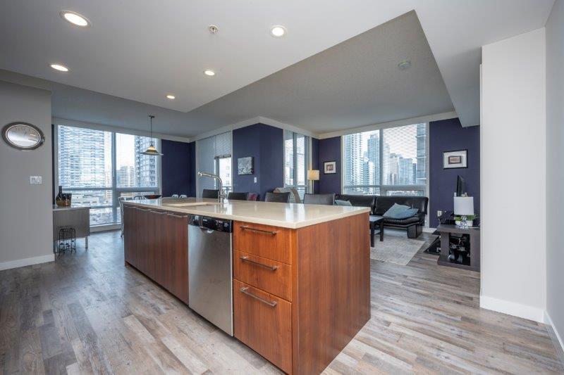 704, 1118 - 12 Avenue SW - 1 property image