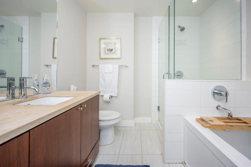 704, 1118 - 12 Avenue SW - 1 property image