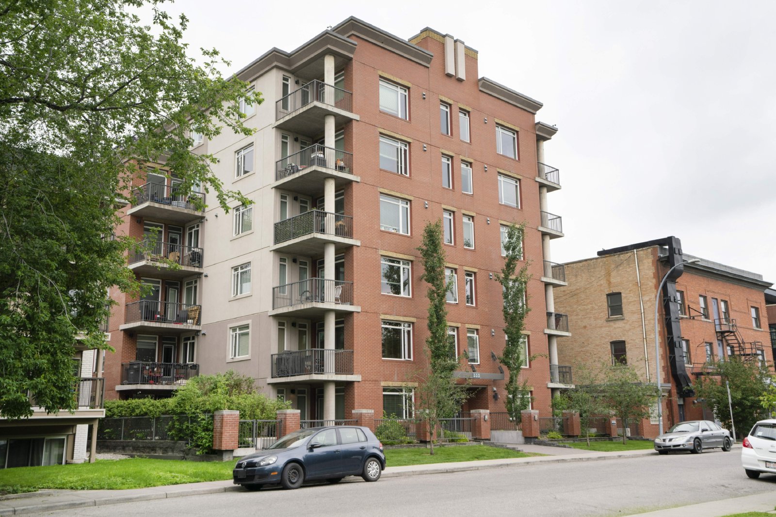 106, 333 - 22 Avenue SW - 1 property image