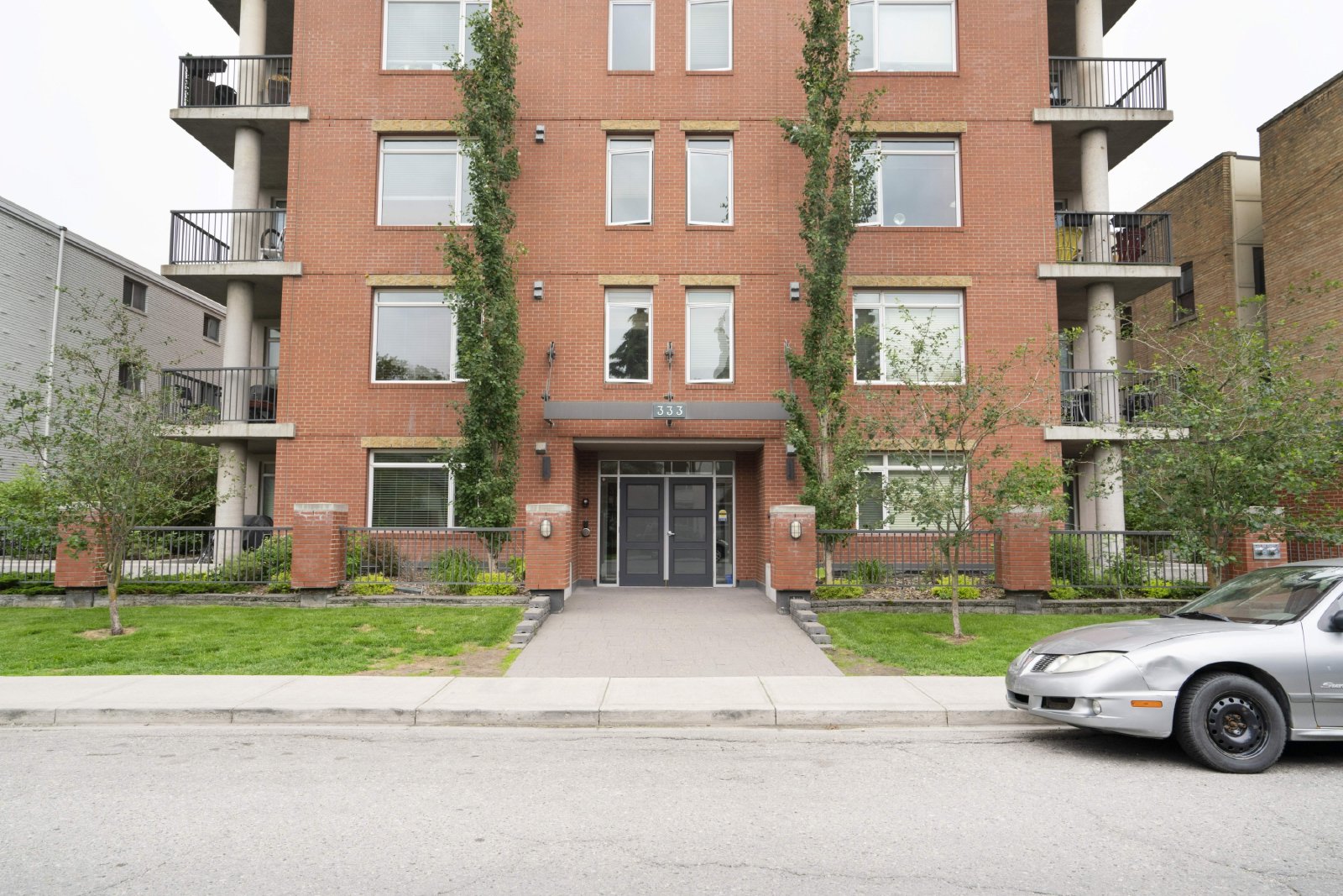 106, 333 - 22 Avenue SW - 1 property image