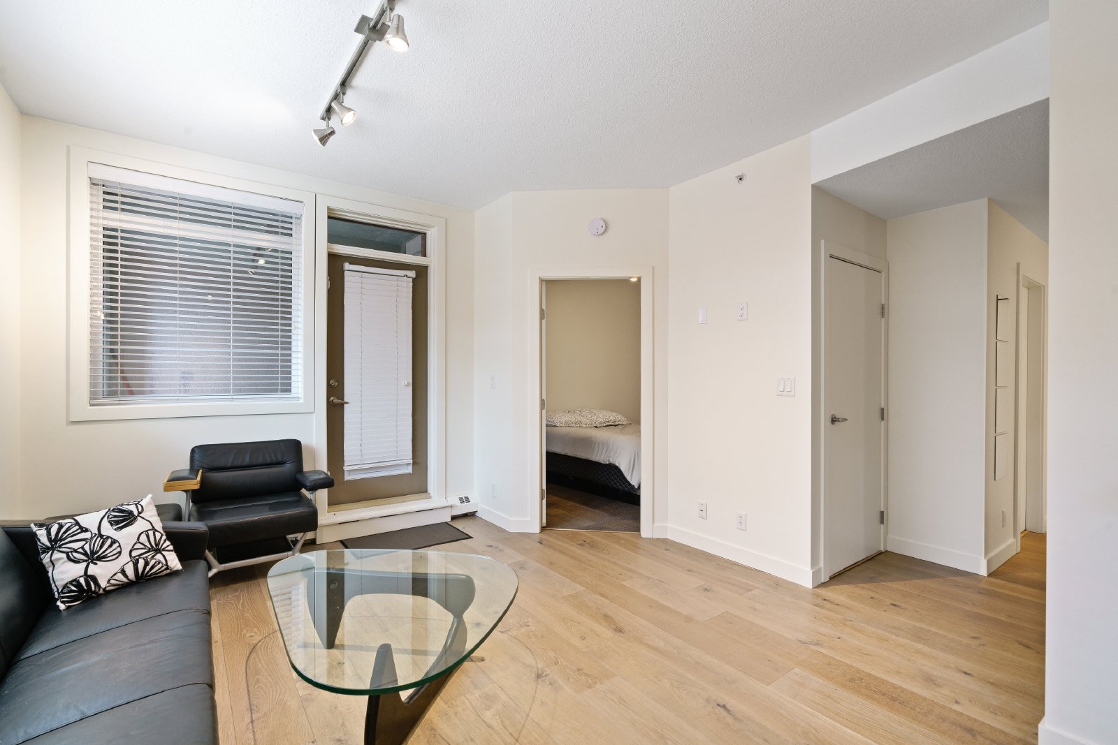 106, 333 - 22 Avenue SW - 1 property image