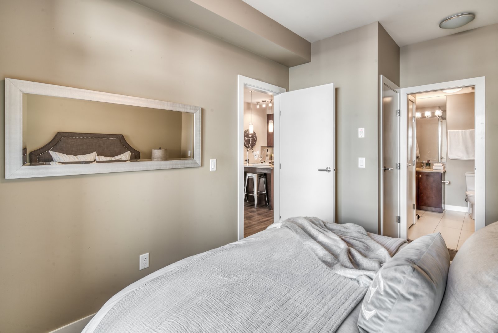 311, 1720 10 Street SW - 1 property image