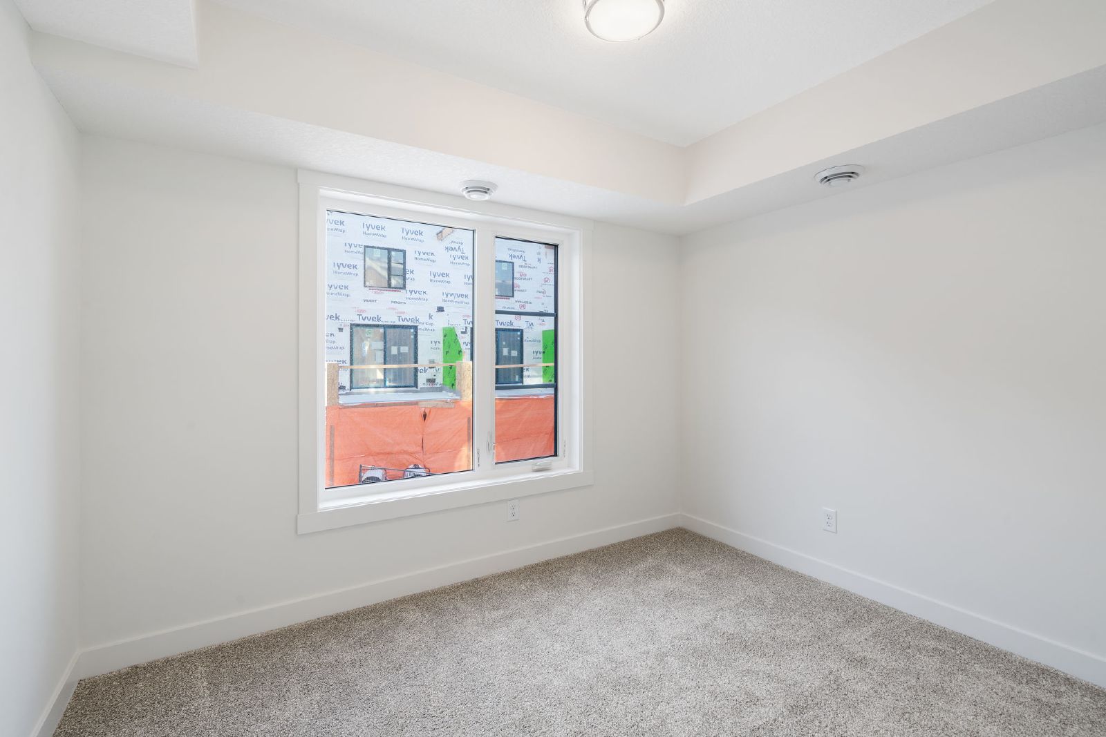 230 Livingston Common NE - - property image