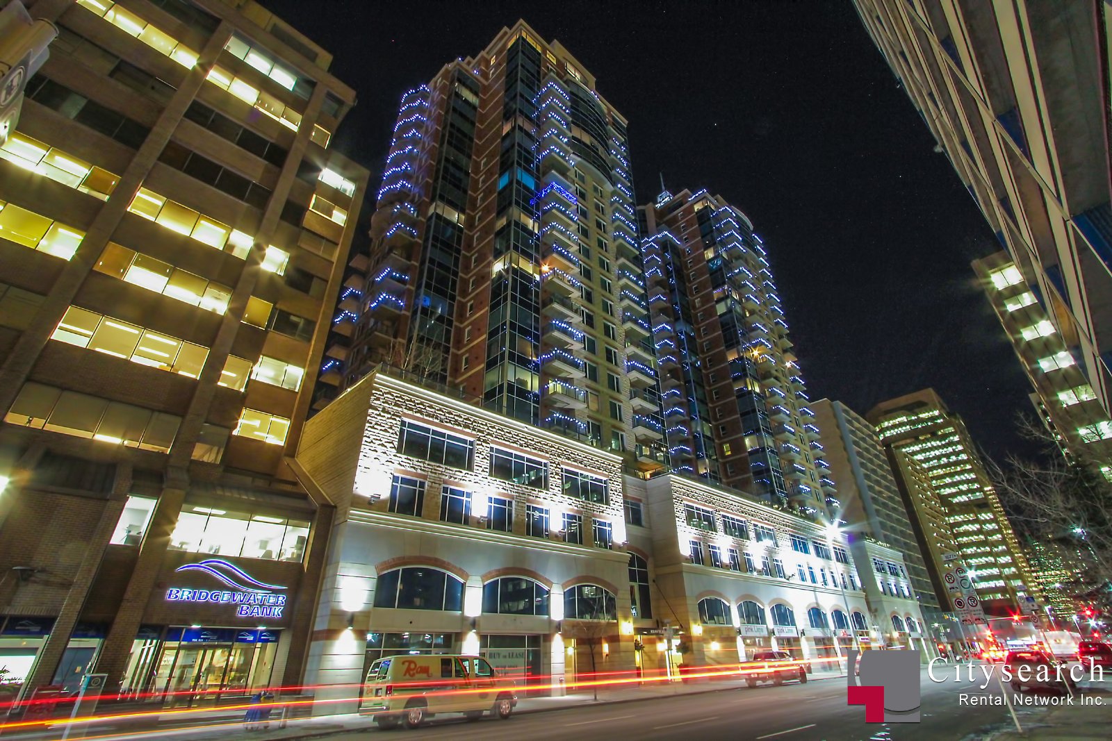 904, 920 5 Ave SW - - property image