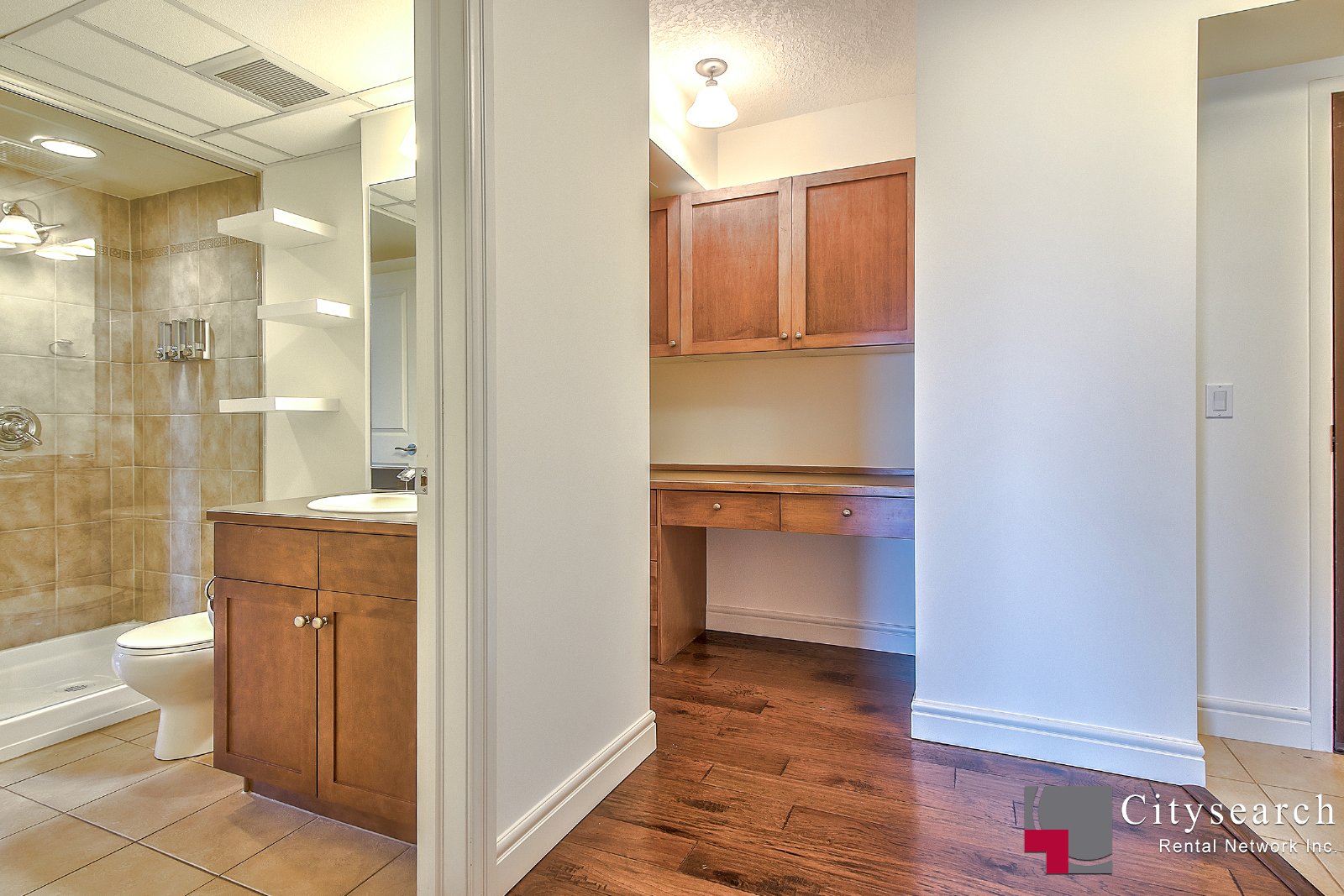 904, 920 5 Ave SW - - property image