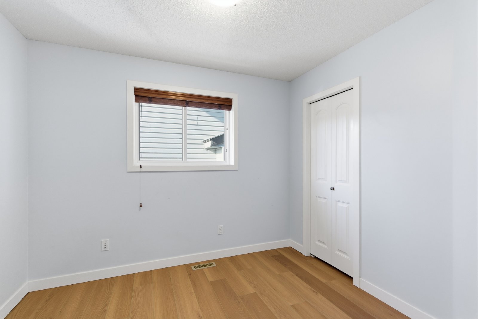 84 Panora Close NW - 1 property image