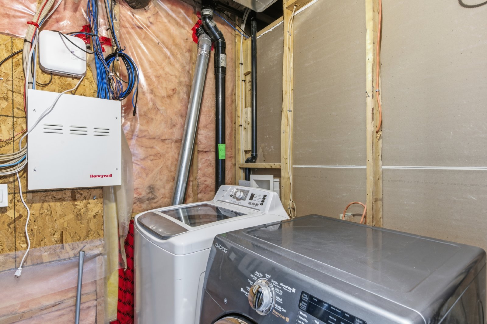 84 Panora Close NW - 1 property image