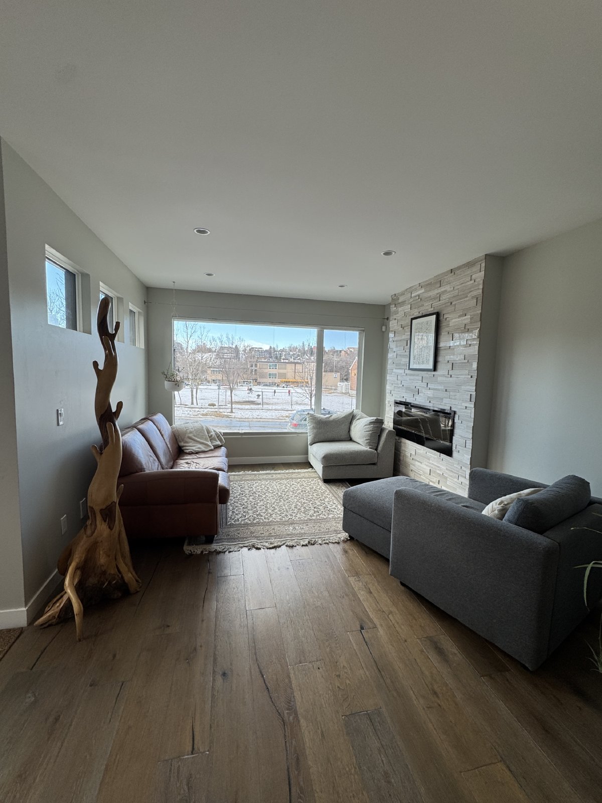 224 6A Street Northeast - 1 property image