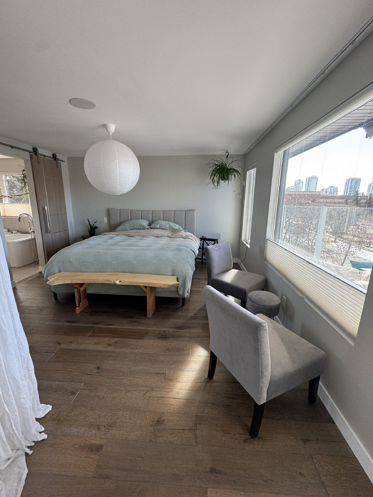 224 6A Street Northeast - 1 property image