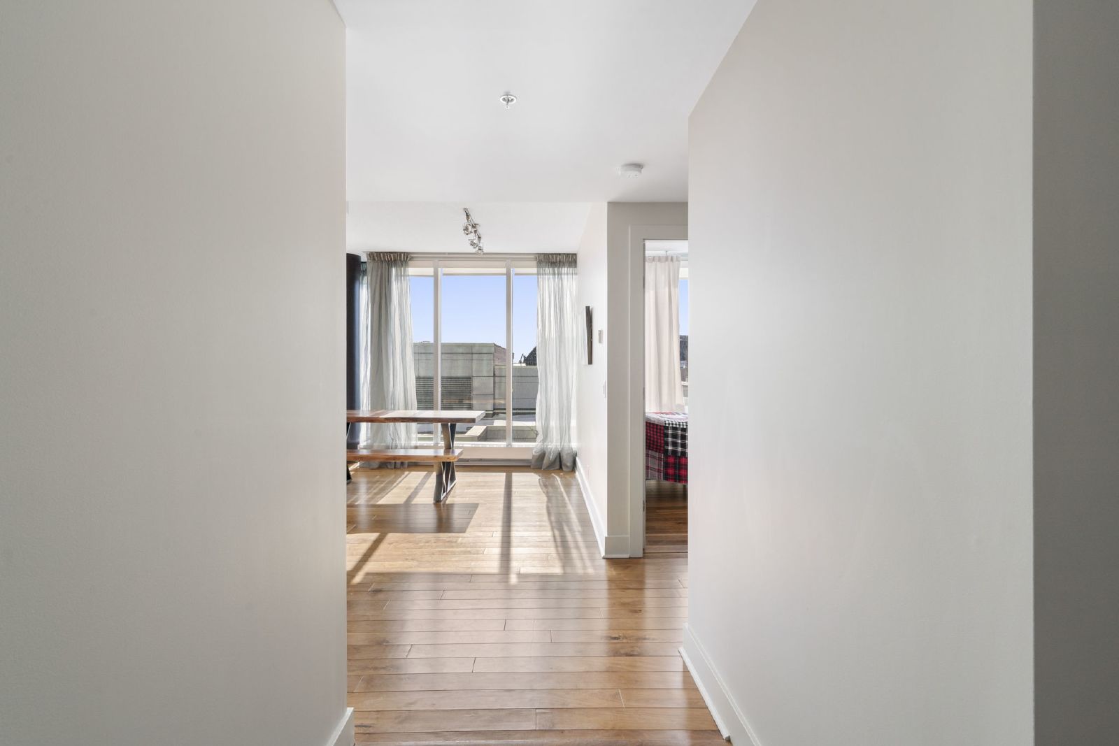 603, 433 - 11 Avenue SE - OTB - - property image