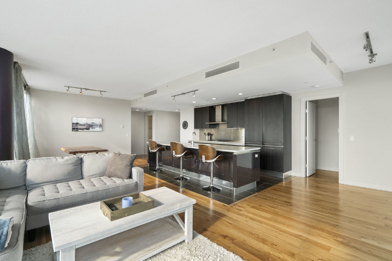 603, 433 - 11 Avenue SE - OTB - - property image