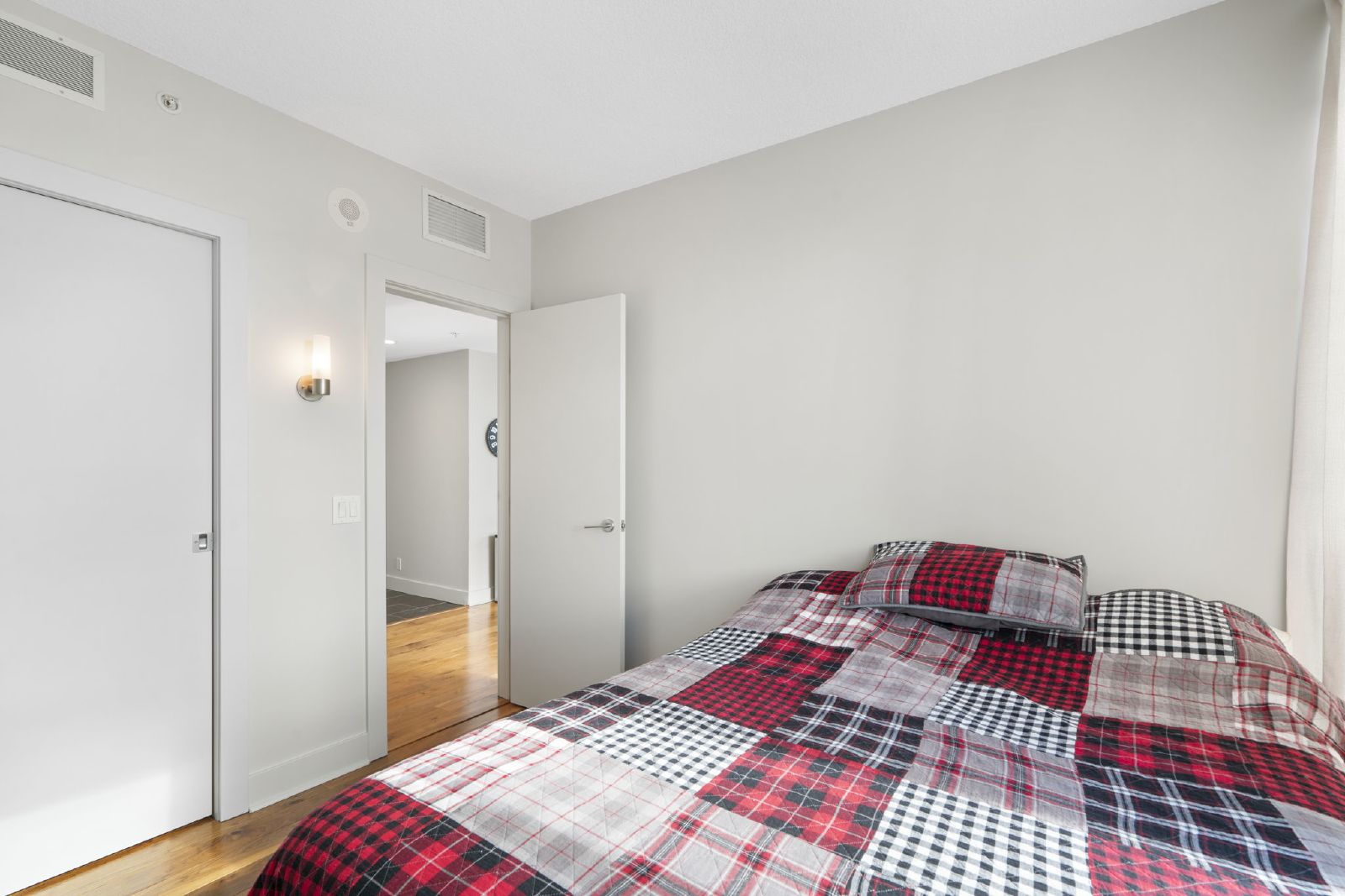 603, 433 - 11 Avenue SE - OTB - - property image