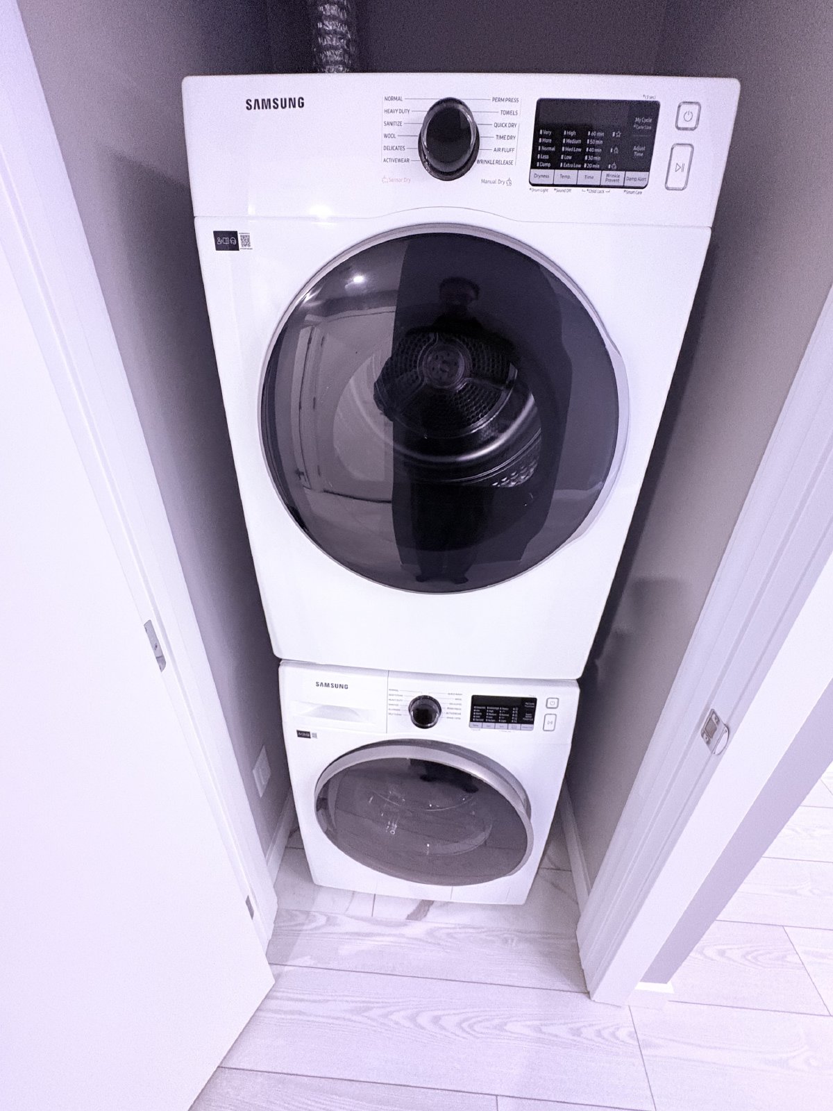 310 15 Avenue SW - 1 property image