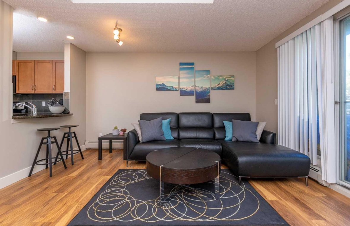 9, 122 Village Heights SW - 1 property image