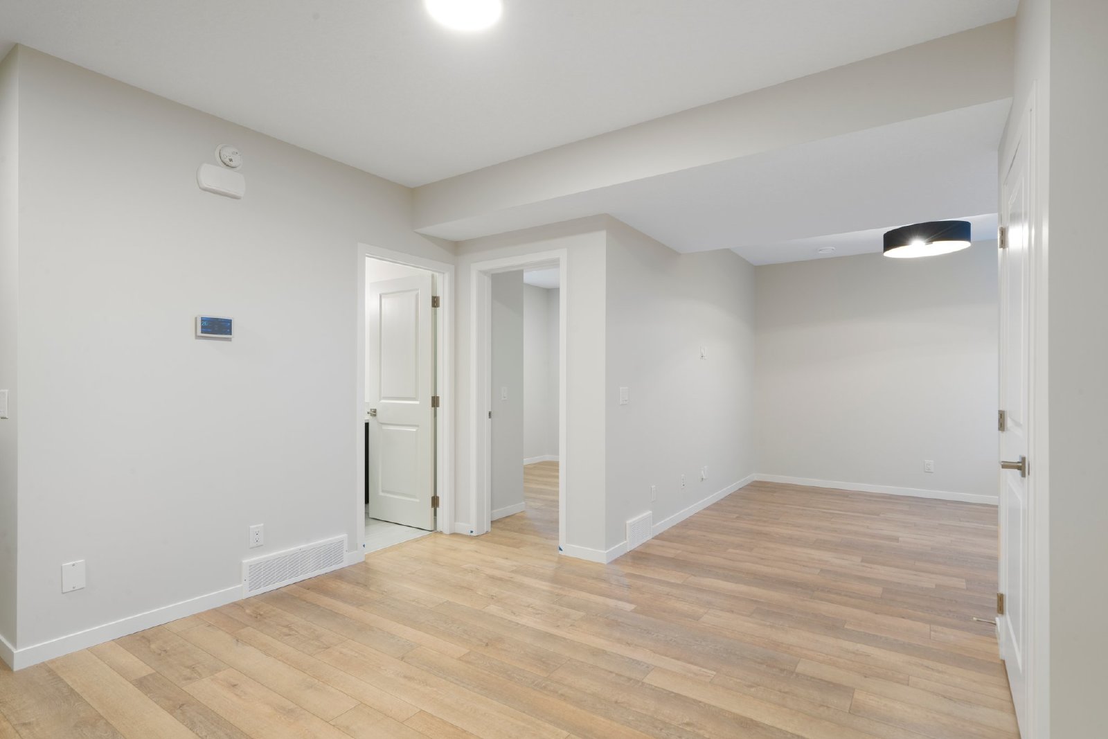 31 Royston Way NW - B property image