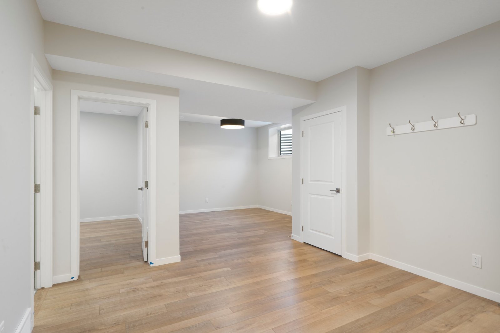 31 Royston Way NW - B property image