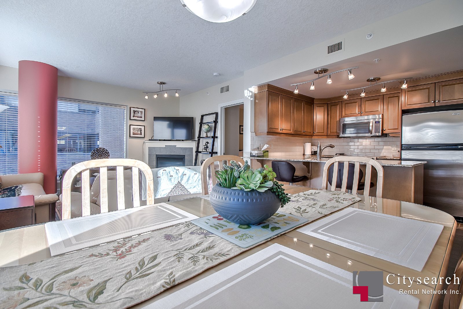 808, 920 - 5 Ave SW - - property image