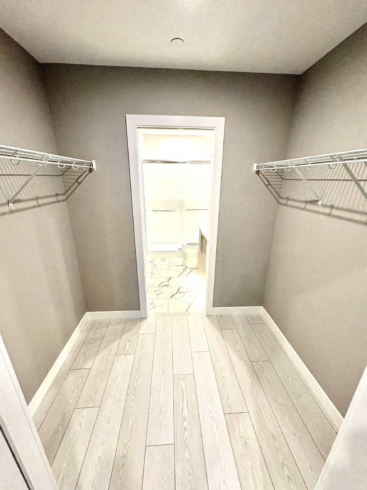 616, 310 15 Avenue SW - 1 property image