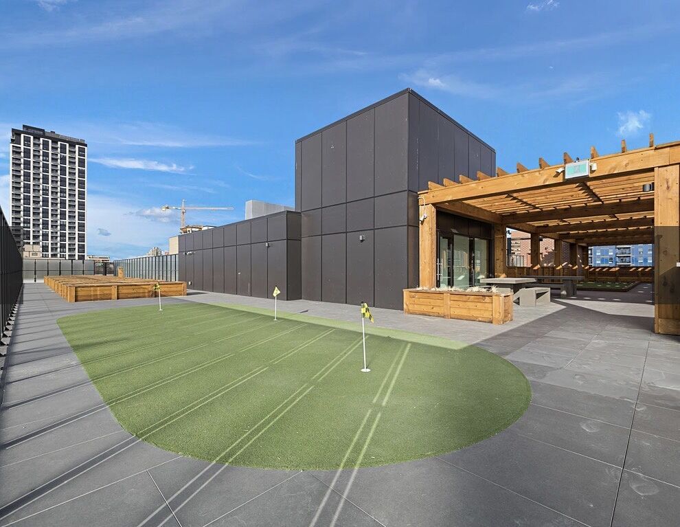 616, 310 15 Avenue SW - 1 property image