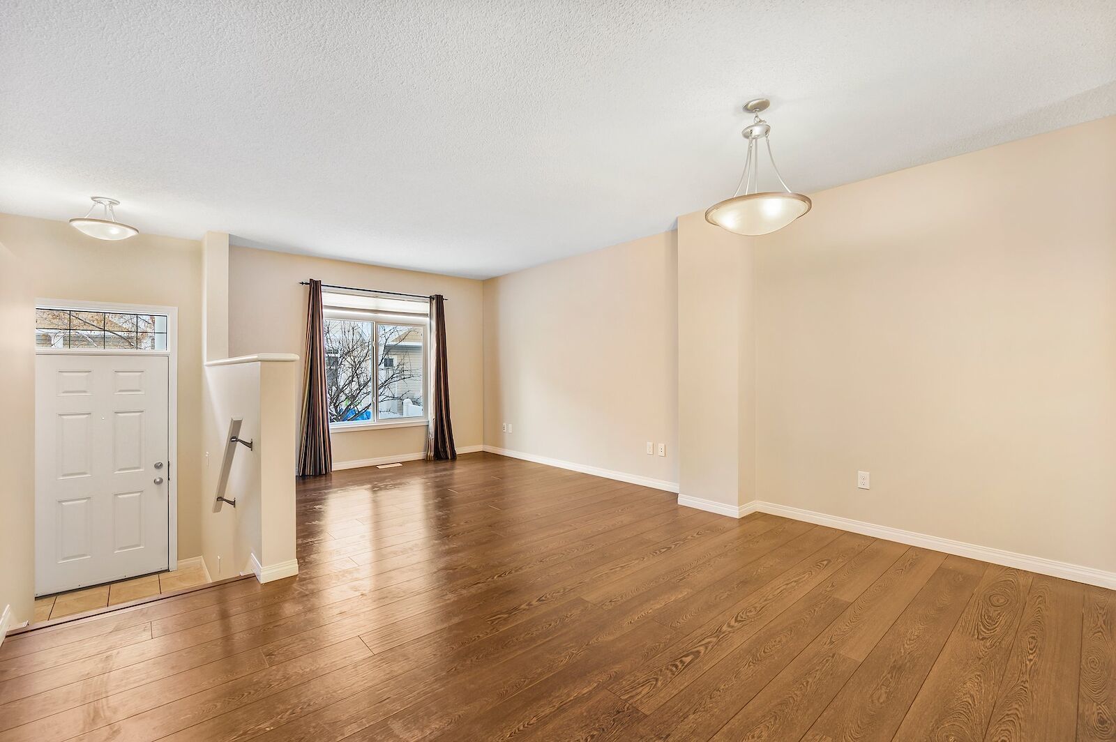 43, 1804 70 St SW - - property image