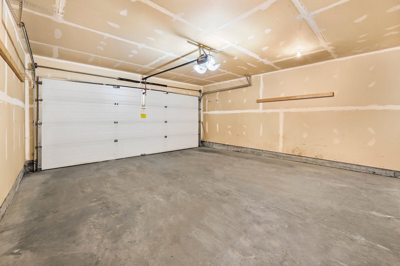43, 1804 70 St SW - - property image