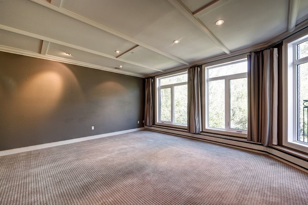 4203, 400 Eau Claire Ave SW - - property image