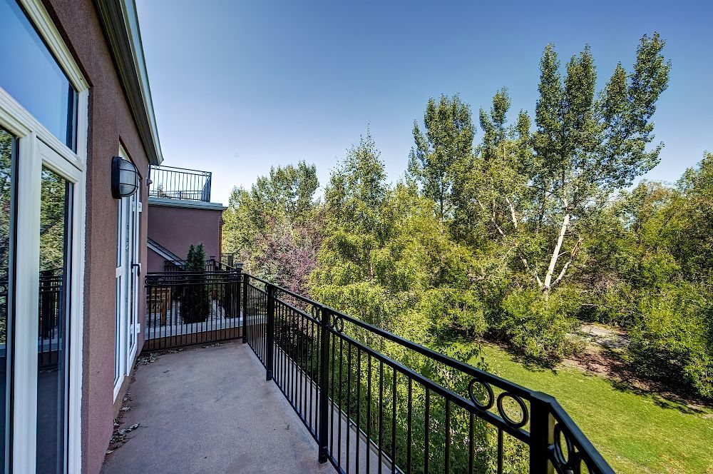 4203, 400 Eau Claire Ave SW - - property image