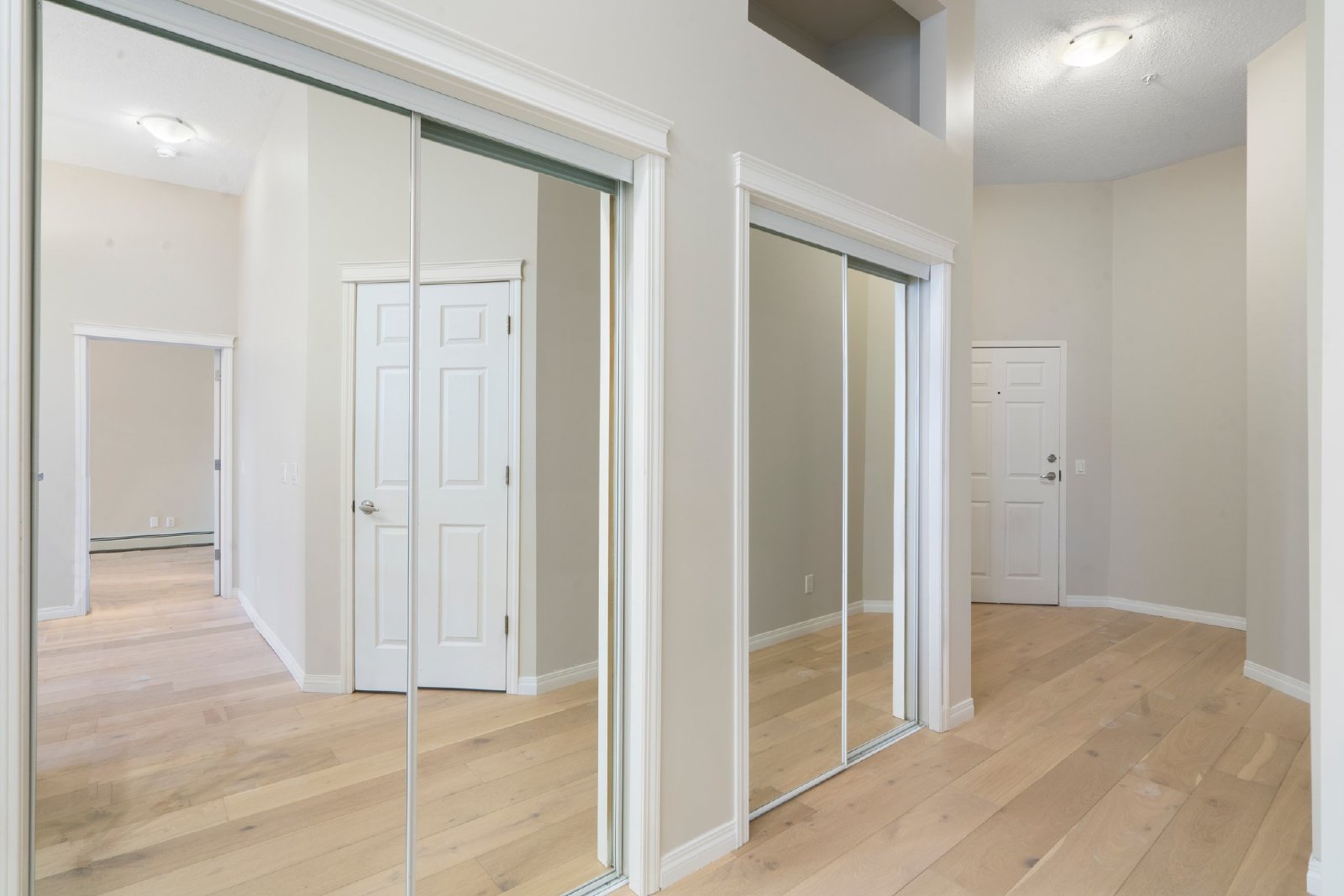 206, 881 15 Avenue SW - 1 property image