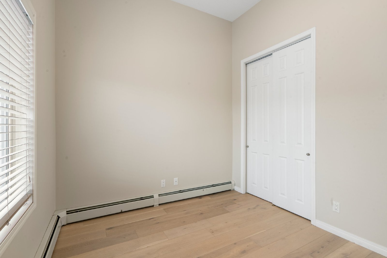 206, 881 15 Avenue SW - 1 property image