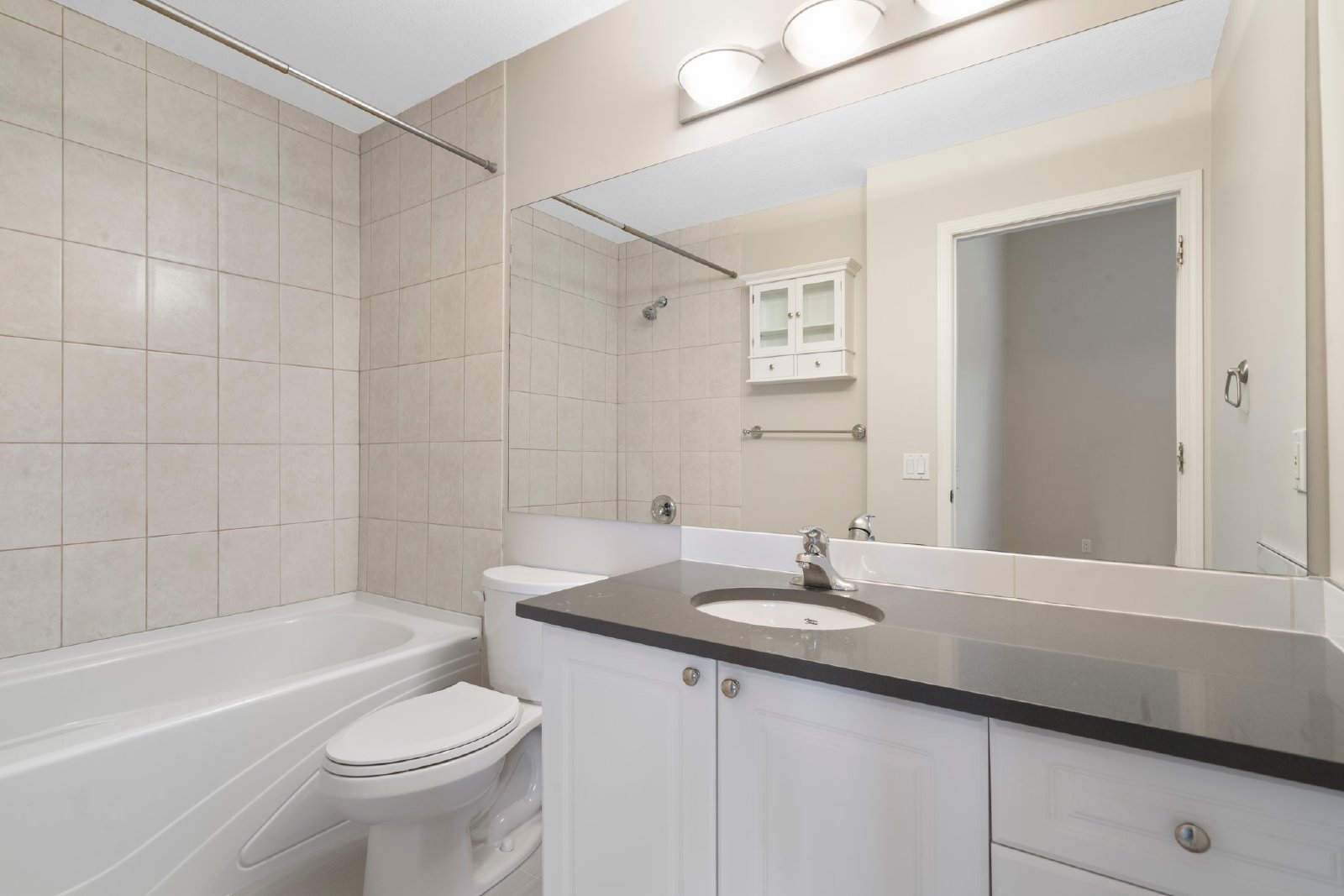206, 881 15 Avenue SW - 1 property image