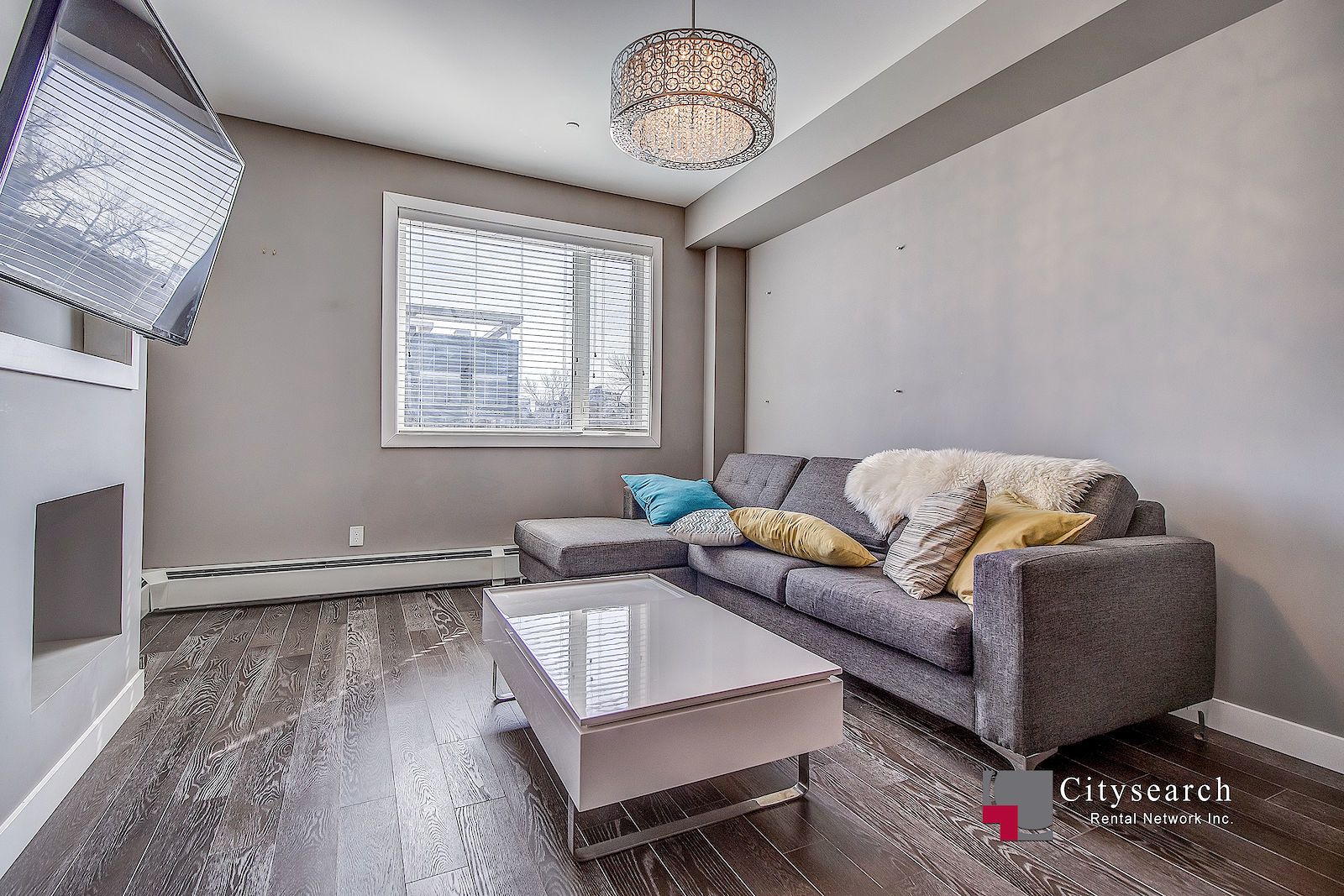 207, 119 19 St NW - - property image