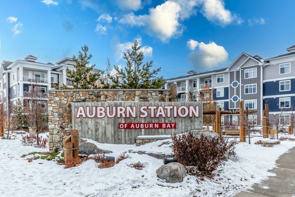 208, 300 Auburn Meadows Common SE - - property image