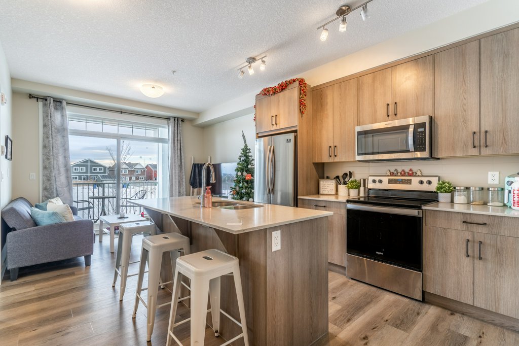 208, 300 Auburn Meadows Common SE - - property image