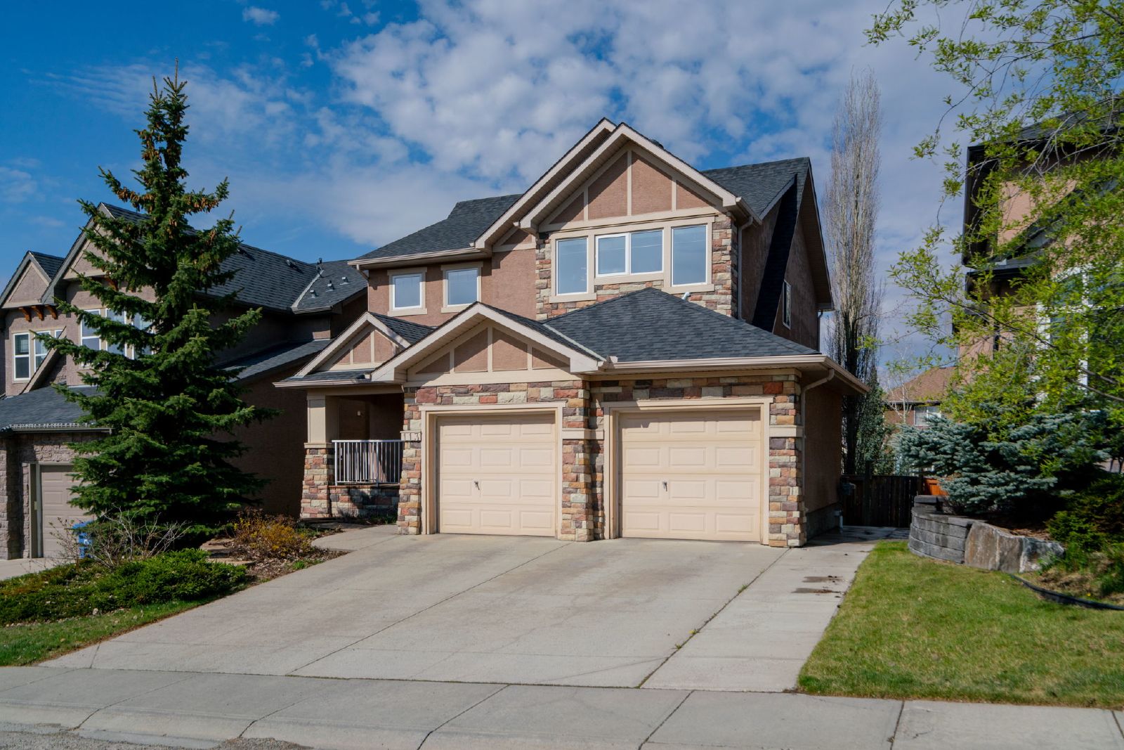 113 Aspen Stone Road SW - 1 property image
