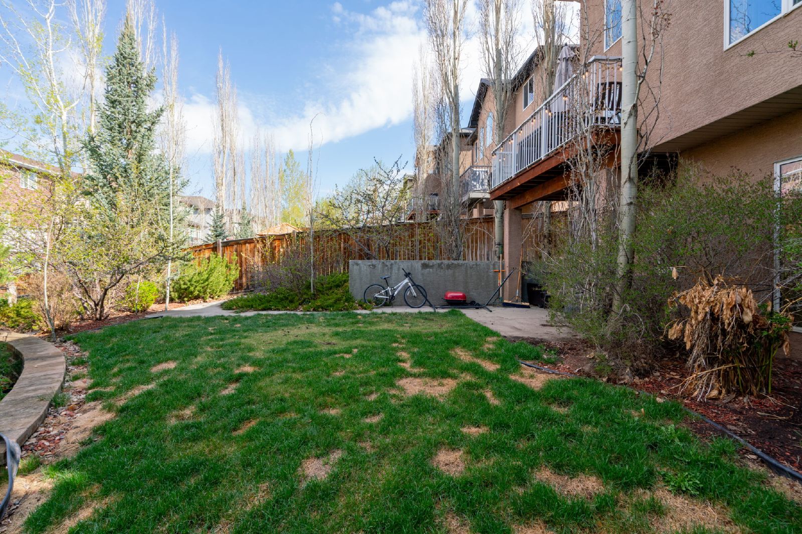 113 Aspen Stone Road SW - 1 property image
