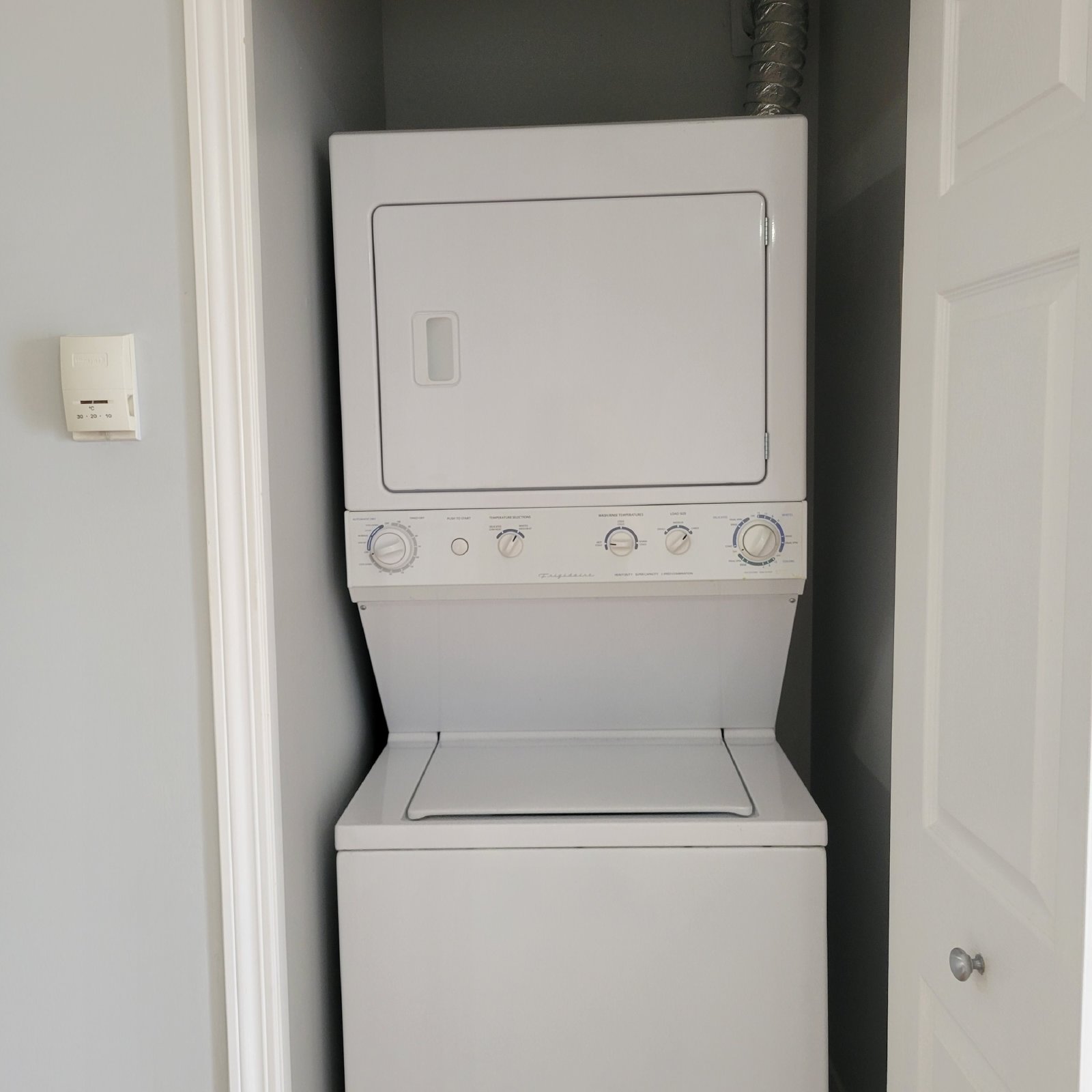 6106, 70 Panamount Drive NW - - property image