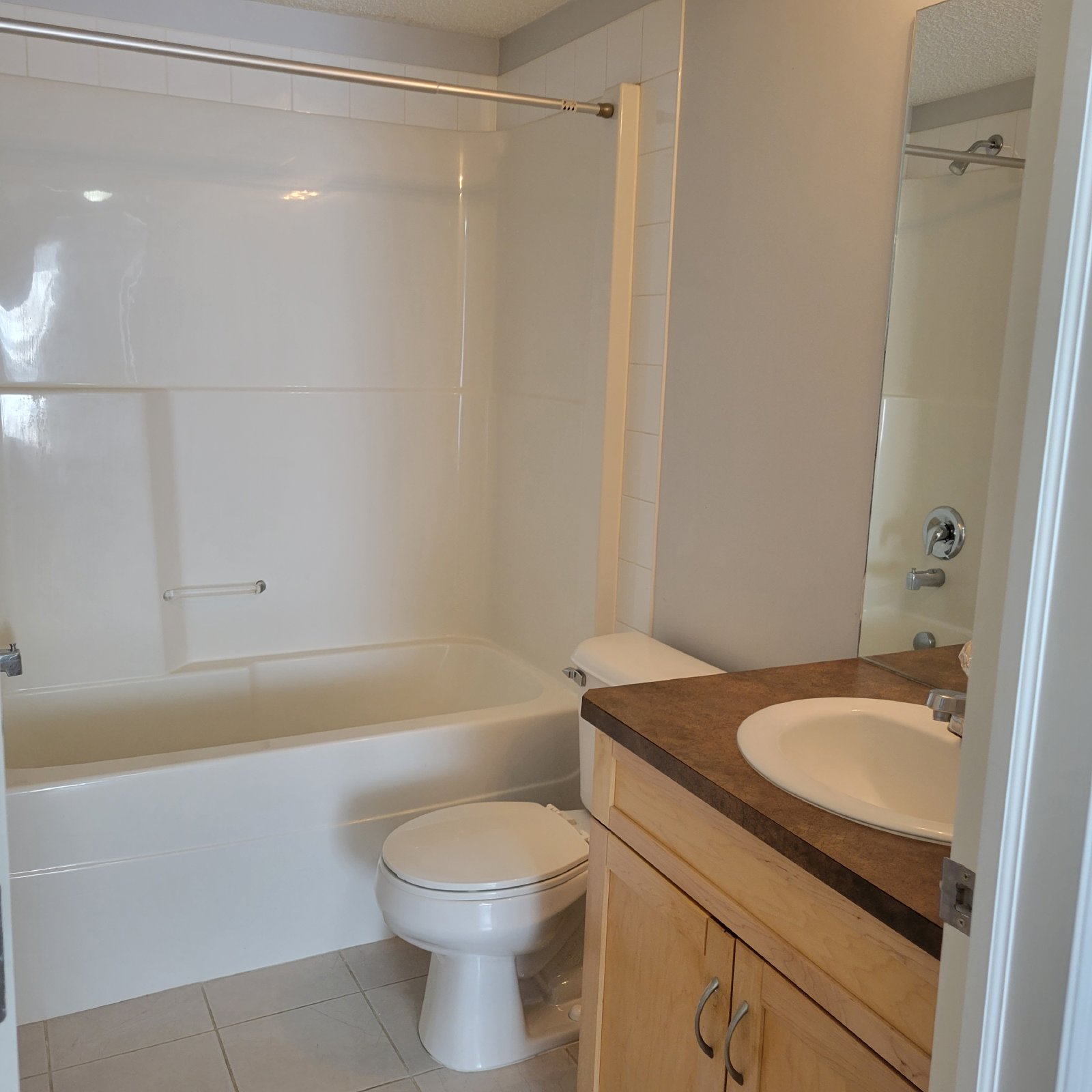 6106, 70 Panamount Drive NW - - property image