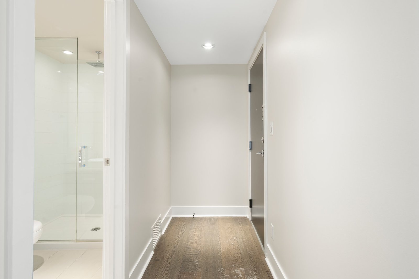 3001, 1111 10 Street SW - 1 property image