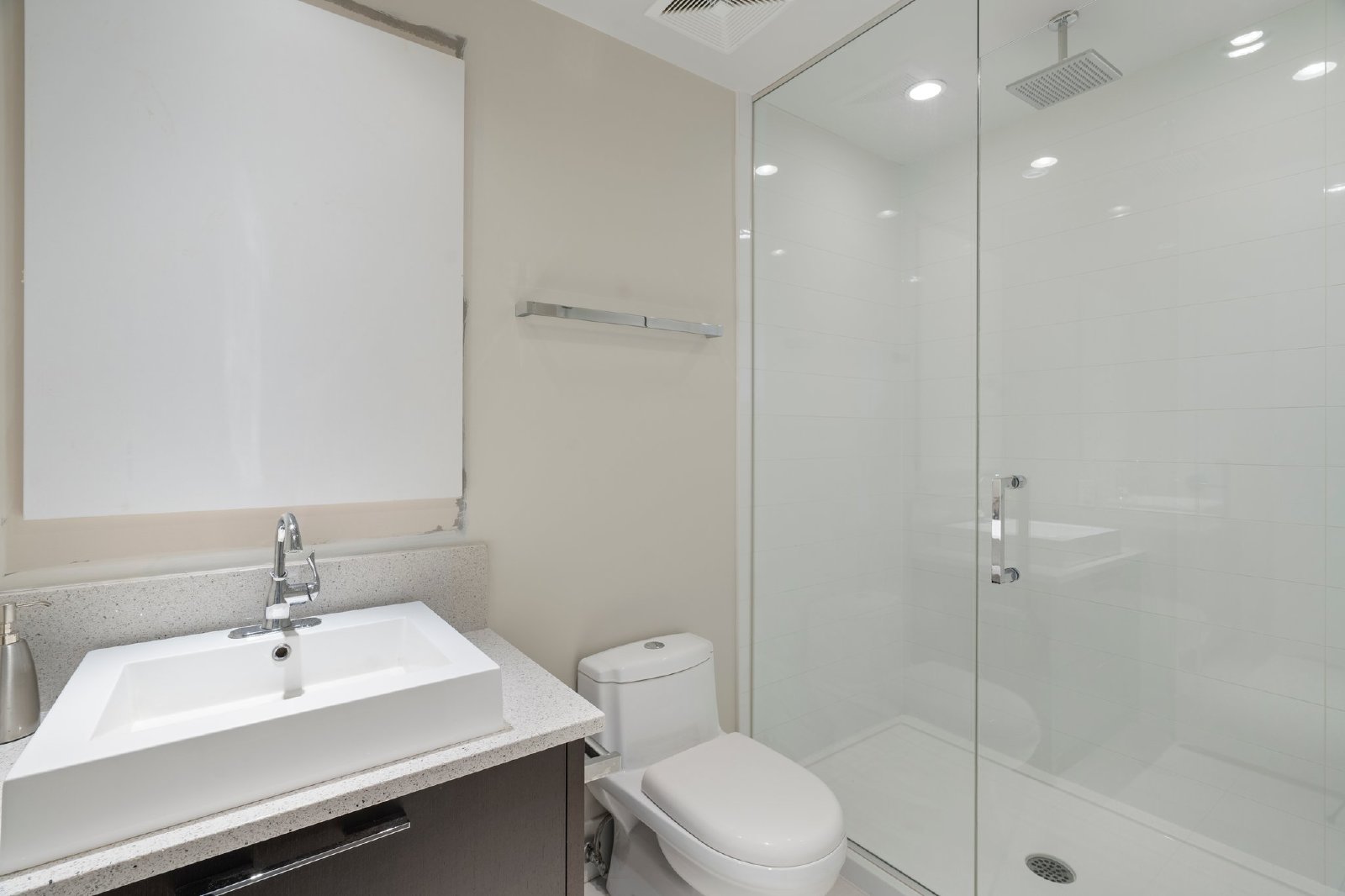 3001, 1111 10 Street SW - 1 property image