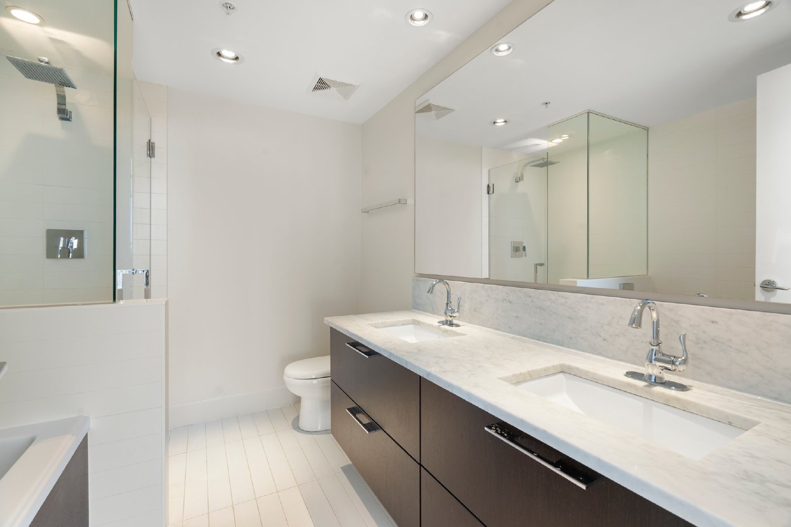 3001, 1111 10 Street SW - 1 property image