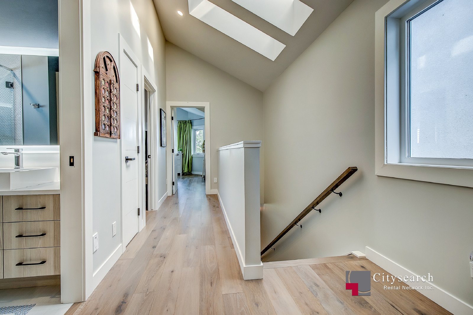 127 38a Ave SW - NR - - property image