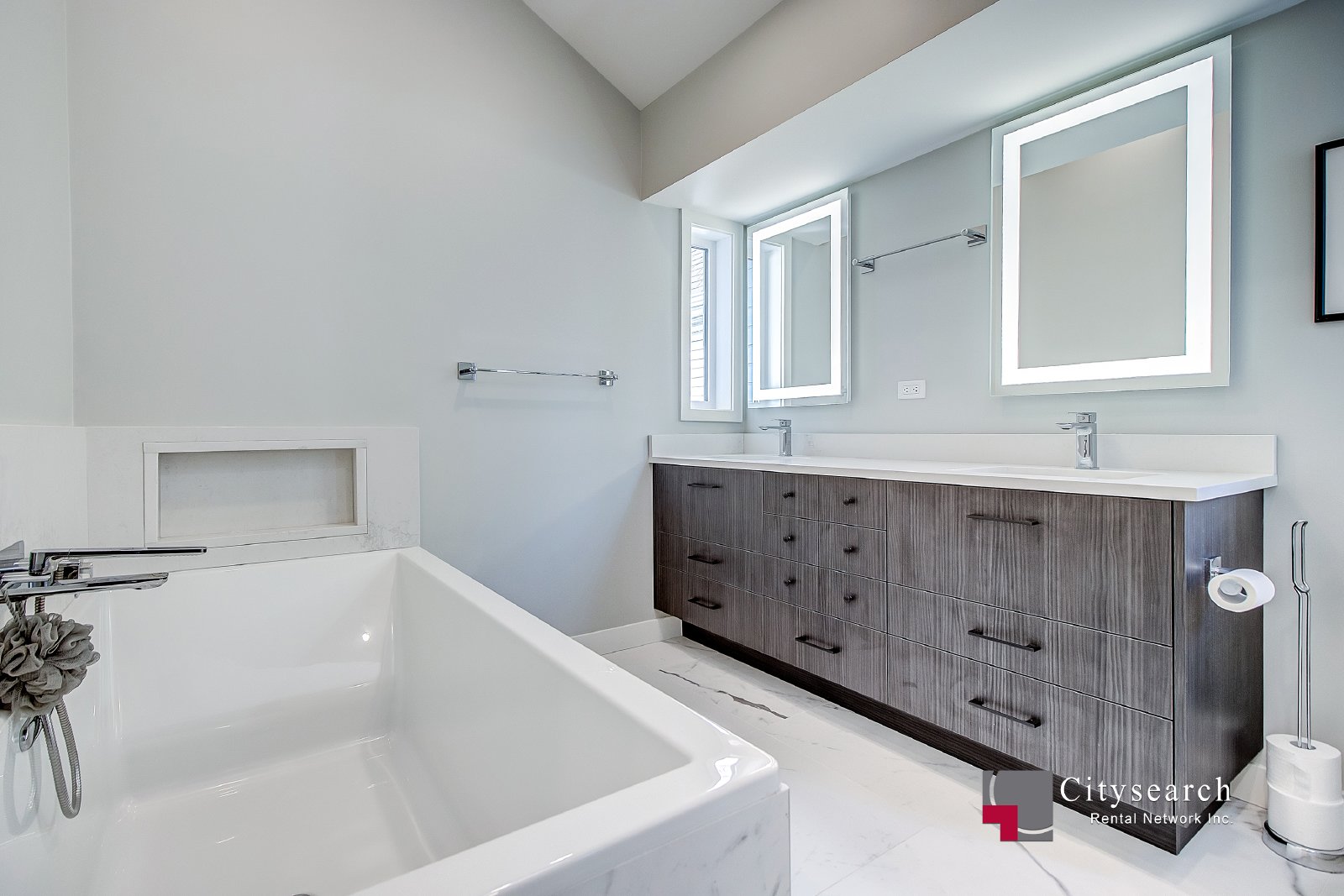 127 38a Ave SW - NR - - property image