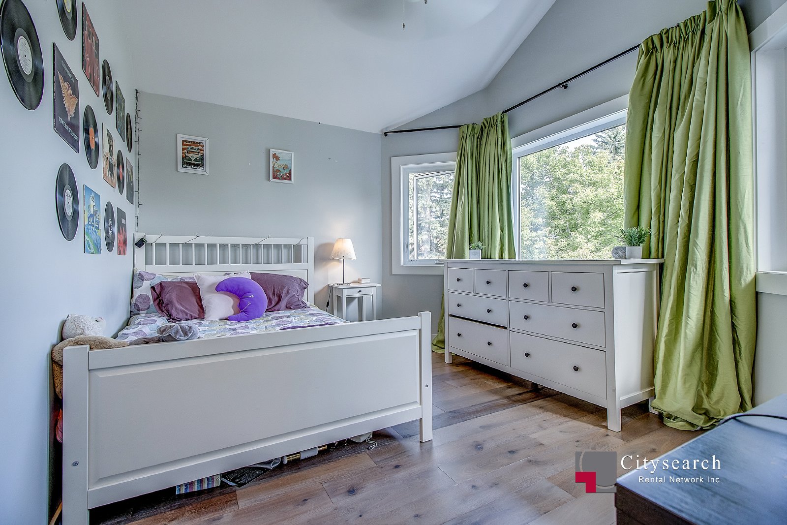 127 38a Ave SW - NR - - property image