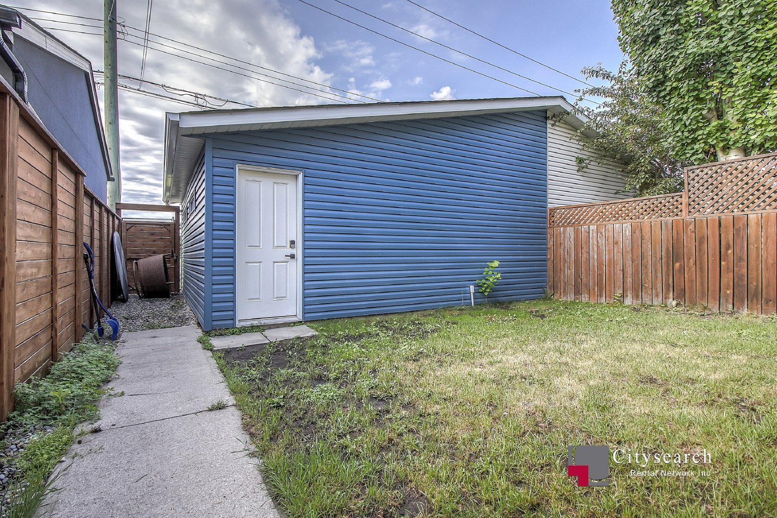127 38a Ave SW - NR - - property image